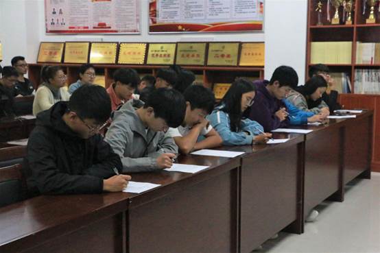 说明: C:\Users\Administrator\Desktop\九九热精品视频宪法知识竞赛\九九热精品视频宪法知识竞赛\图片\图片2.png